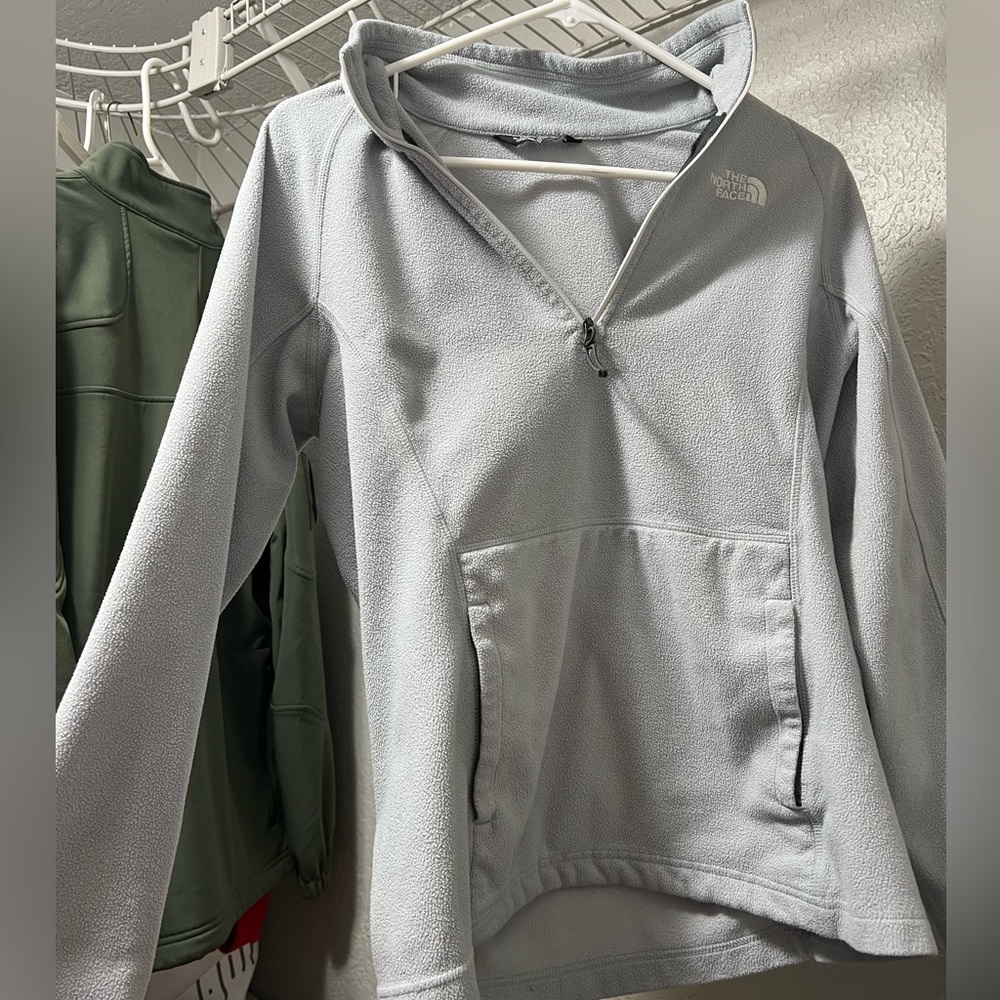 The North Face 1/4 zip fleece